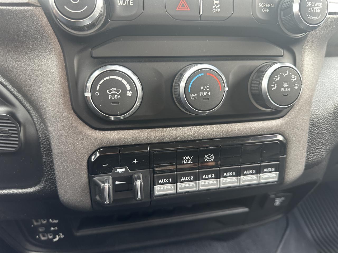 2019 RAM 2500 Heavy Duty 6.7 Cummins Diesel Crew Cab 4WD Photo