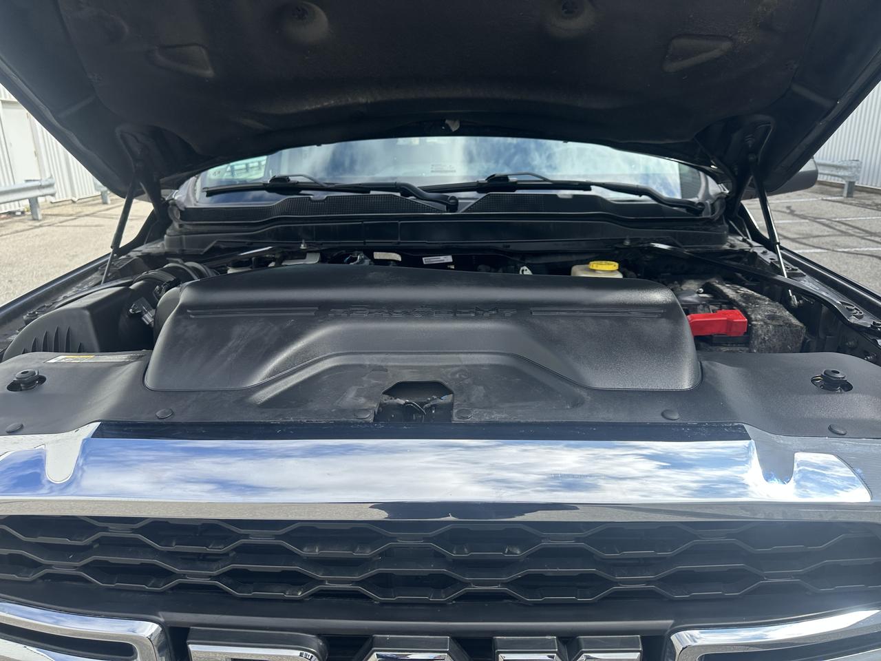 2019 RAM 2500 Heavy Duty 6.7 Cummins Diesel Crew Cab 4WD Photo