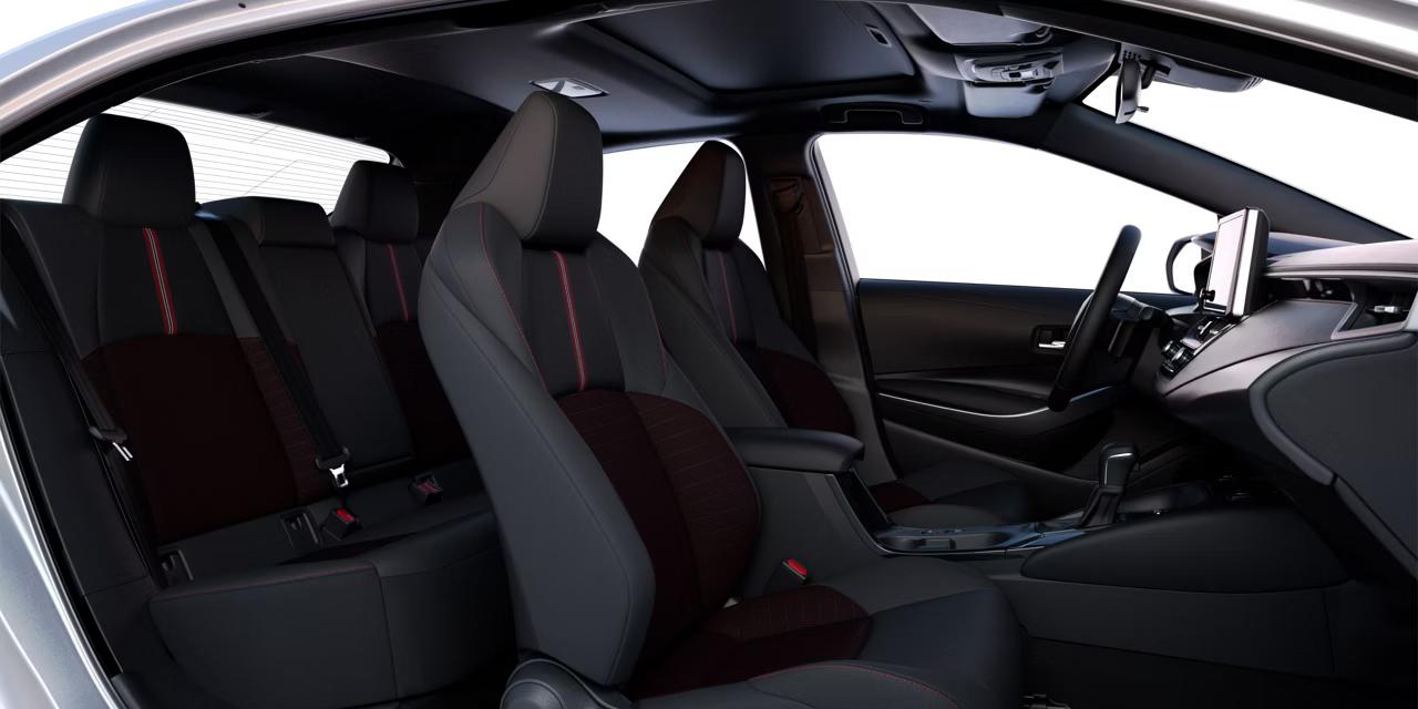 2026 Toyota Corolla SE Upgrade Photo