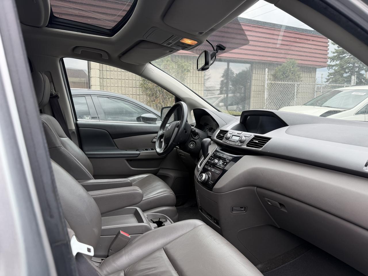 2011 Honda Odyssey EX-L Photo