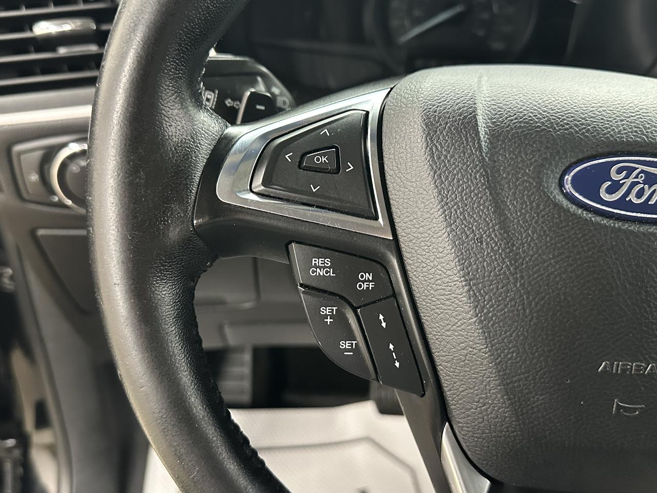 2018 Ford Edge SEL | CLEAN CARFAX | POWER LIFTGATE | DUAL CLIMATE Photo37