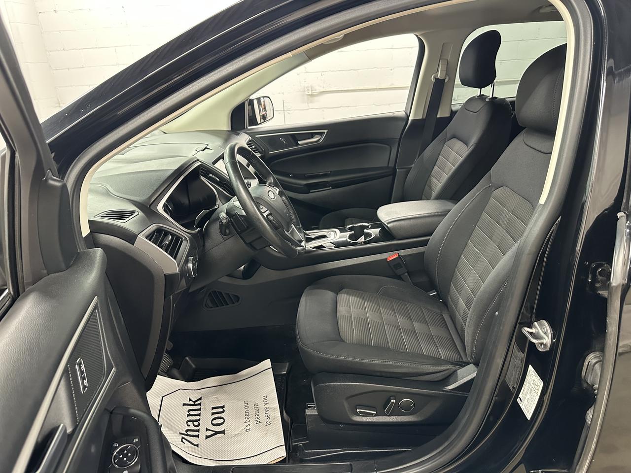 2018 Ford Edge SEL | CLEAN CARFAX | POWER LIFTGATE | DUAL CLIMATE Photo8