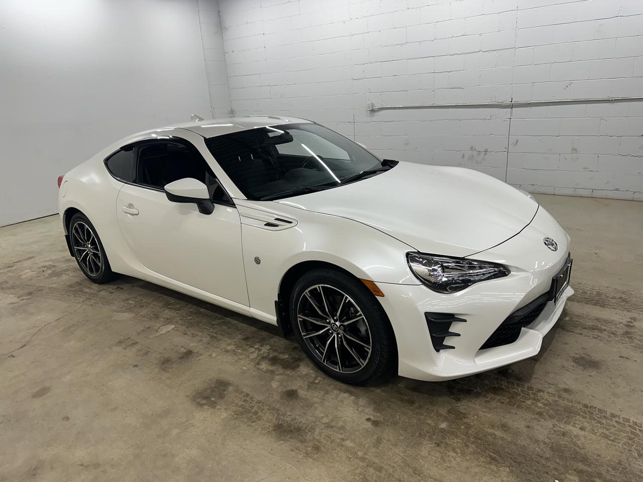 2017 Toyota GR86 Coupe