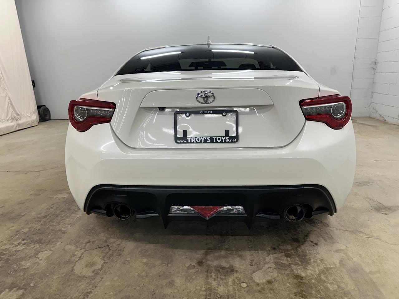 2017 Toyota 86 Automatic Photo2
