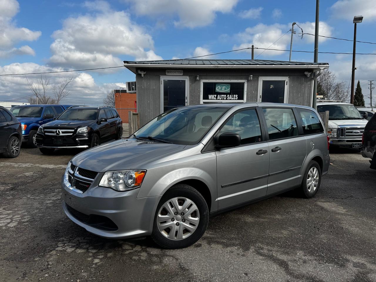 Used 2015 Dodge Grand Caravan CANADA VALUE PACKAGE for sale in Brampton, ON
