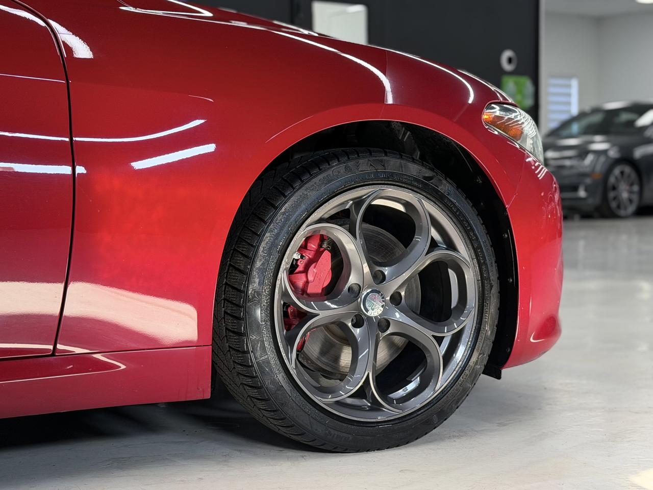2017 Alfa Romeo Giulia NAV|BACKUP|FCW|PANO|CLEAN CARFAX| Photo
