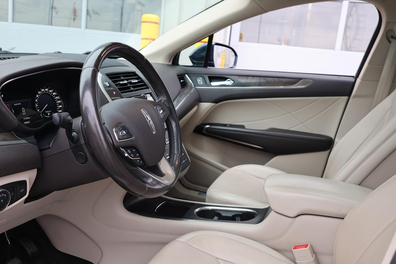 2017 Lincoln MKC Reserve AWD - PANO|NAVI|CAMERA|BLINDSPOT Photo