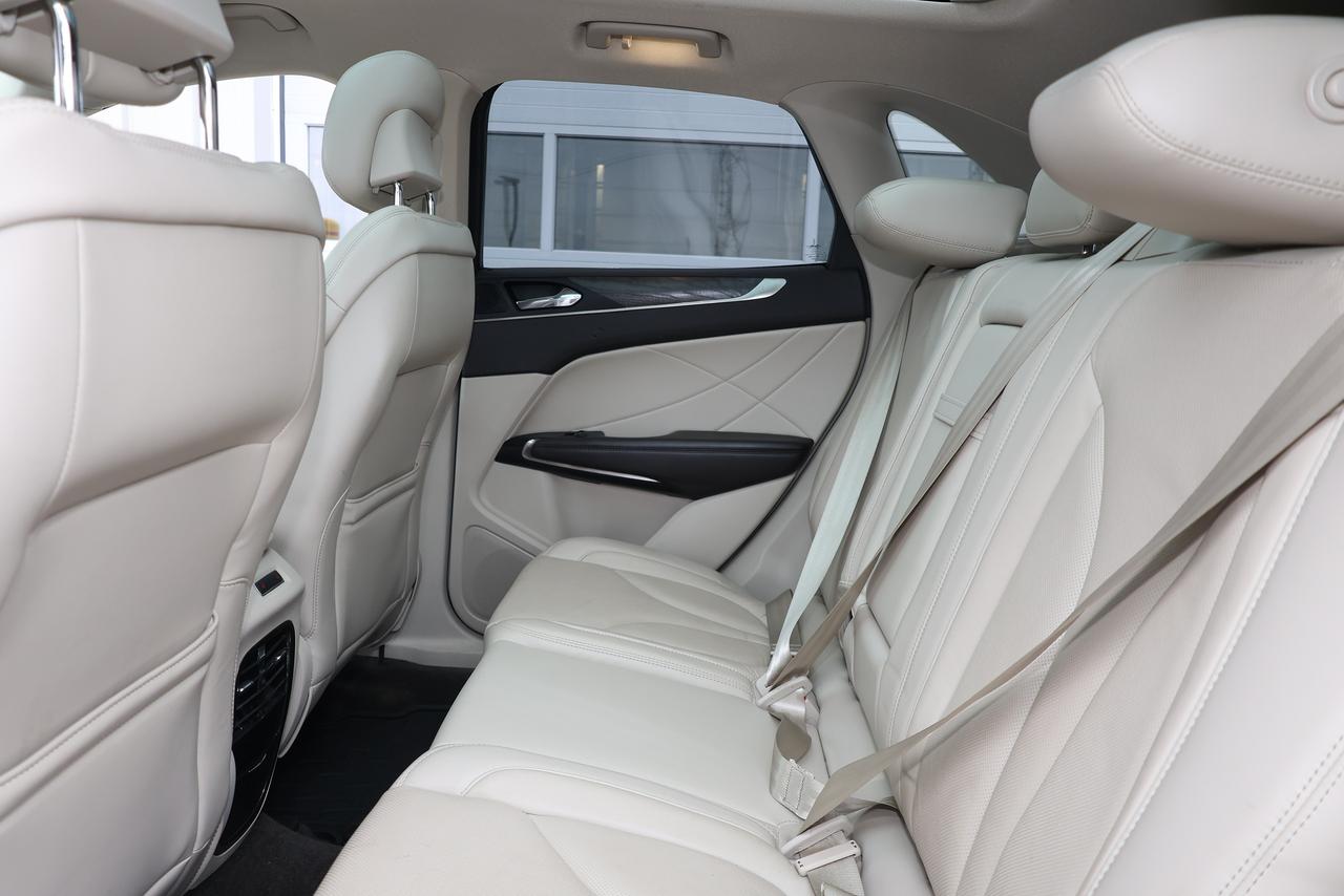 2017 Lincoln MKC Reserve AWD - PANO|NAVI|CAMERA|BLINDSPOT Photo