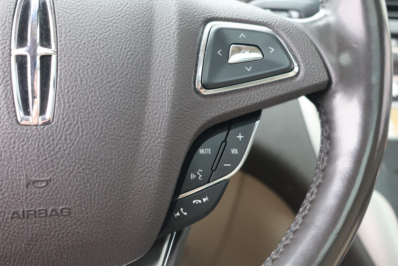 2017 Lincoln MKC Reserve AWD - PANO|NAVI|CAMERA|BLINDSPOT Photo
