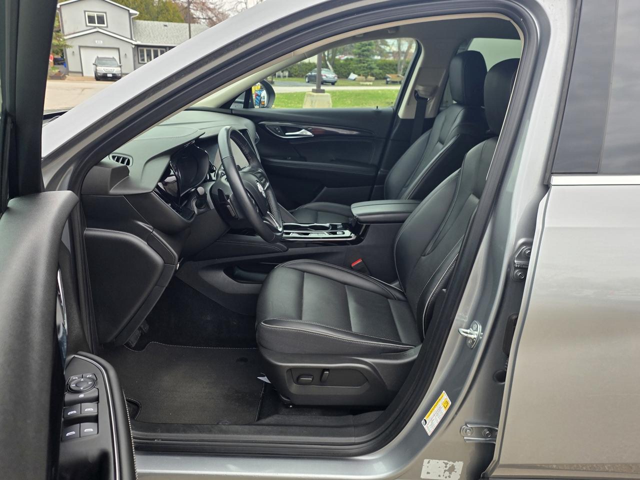 2023 Buick Envision Essense AWD Photo