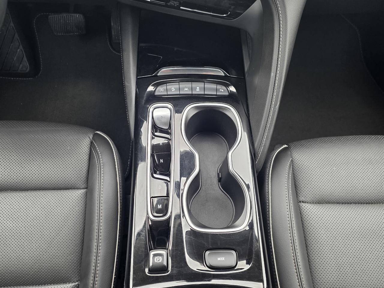 2023 Buick Envision Essense AWD Photo