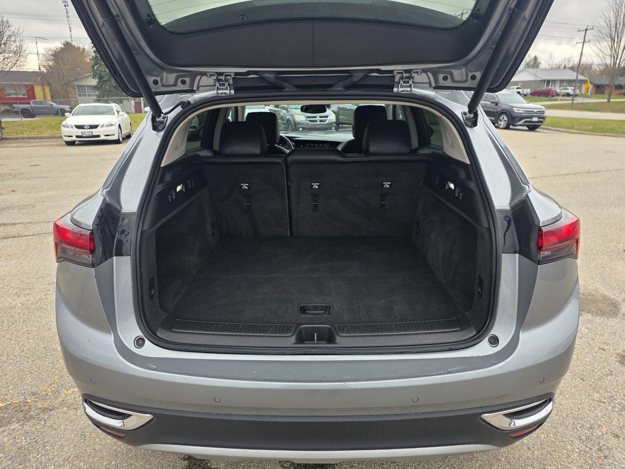 2023 Buick Envision Essense AWD Photo