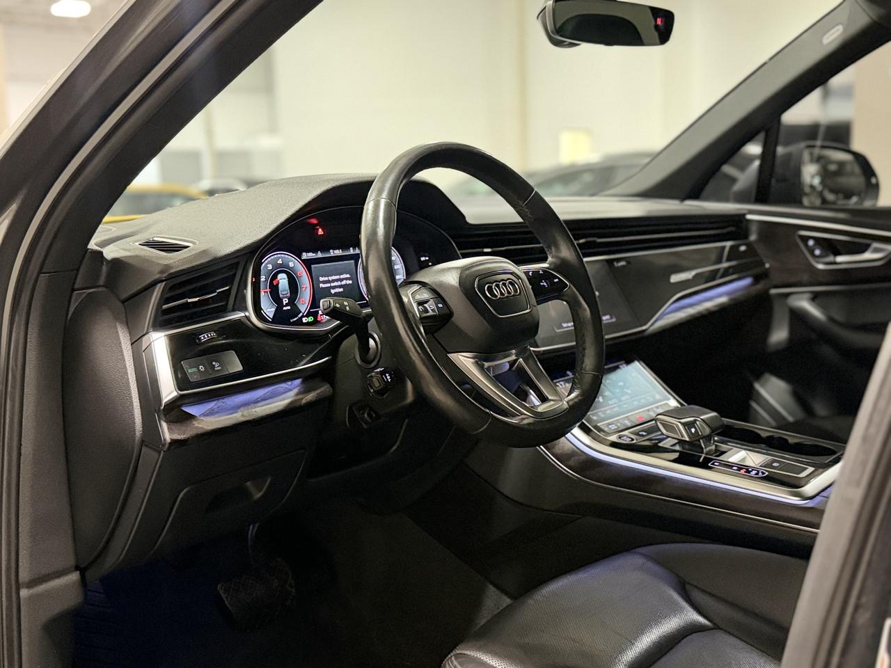 2021 Audi Q7 Progressiv 55 TFSI quattro | S-LINE Photo