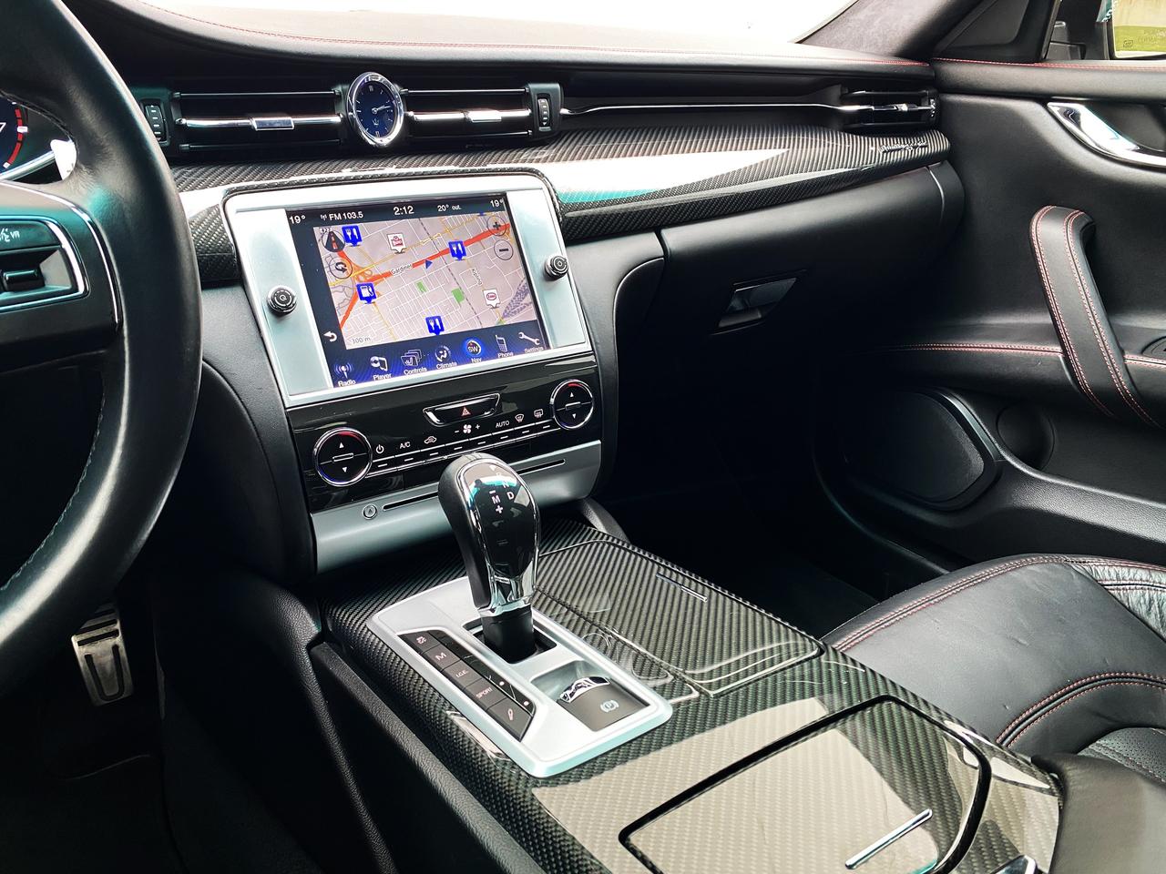 2015 Maserati Quattroporte SQ4-CARBON PKG-ALCANTARA-22" WHEELS Photo