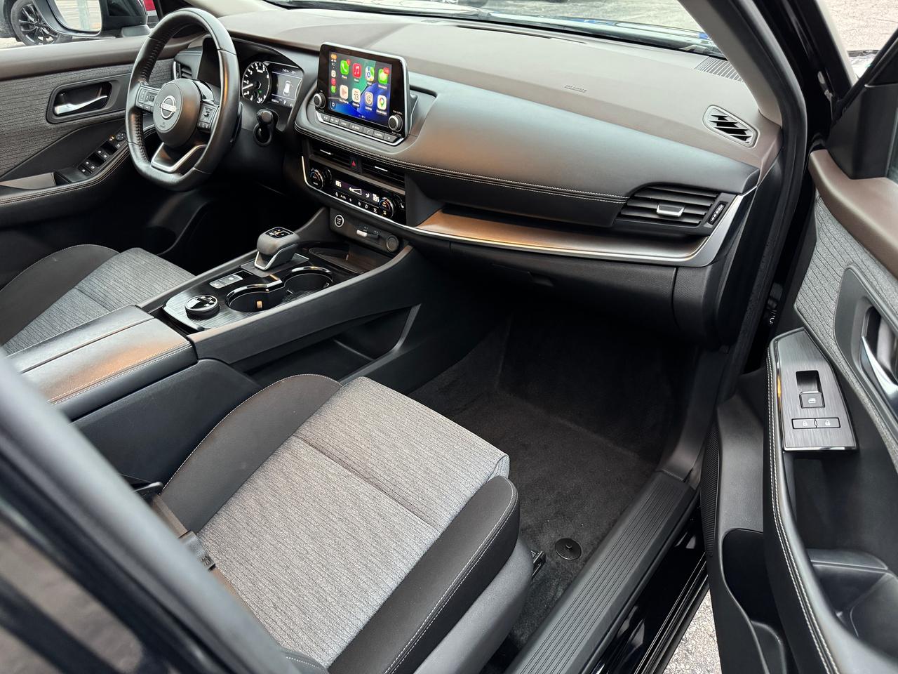 2023 Nissan Rogue SV Moonroof AWD+ONE OWNER+CLEAN CARFAX Photo