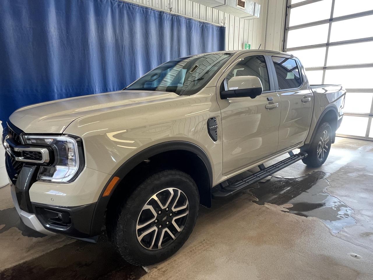 2026 Ford Ranger LARIAT 2.7L ECOBOOST 500A+ Photo2