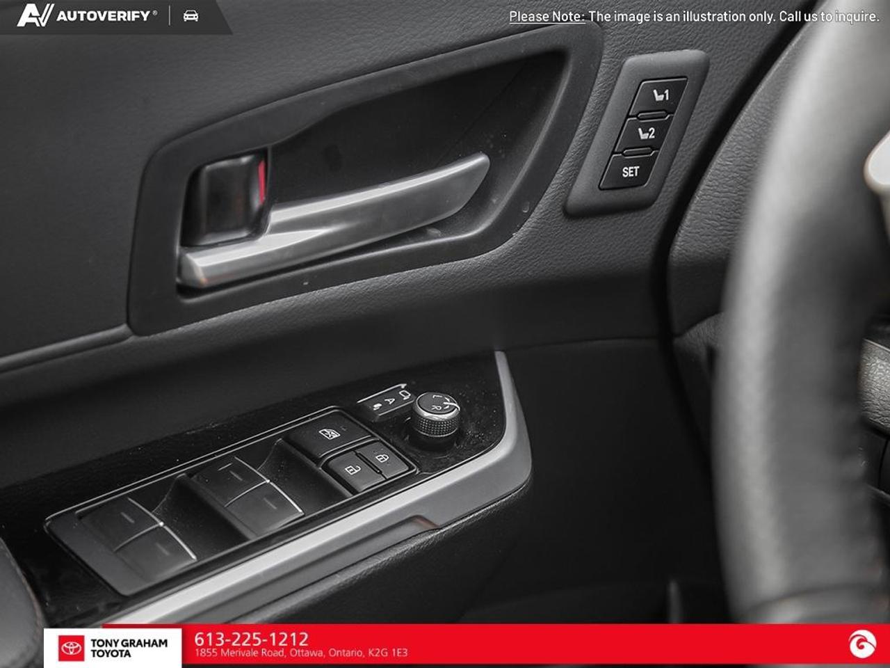 2026 Toyota Sienna XSE 7-Passenger Photo