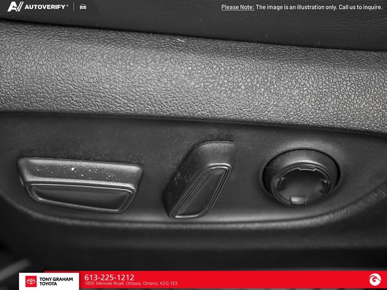 2026 Toyota Sienna XSE 7-Passenger Photo