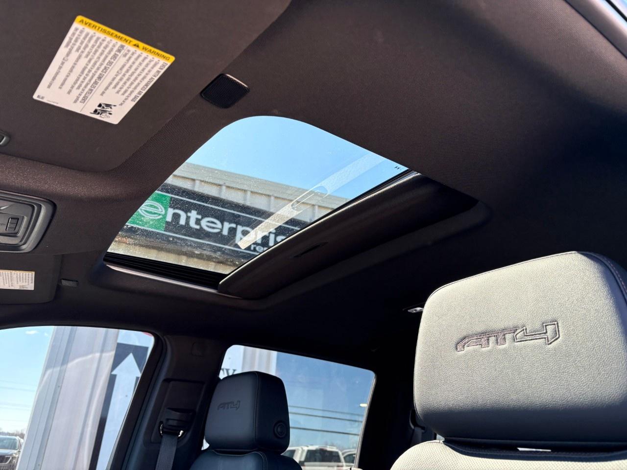 2024 GMC Sierra 1500 Crew Cab Short Box 4-Wheel Drive AT4 Photo