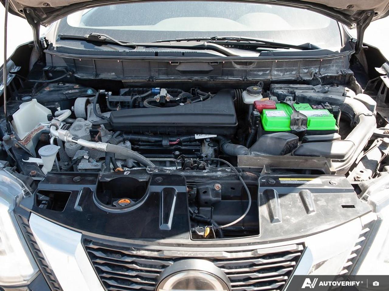 2020 Nissan Rogue SV Photo