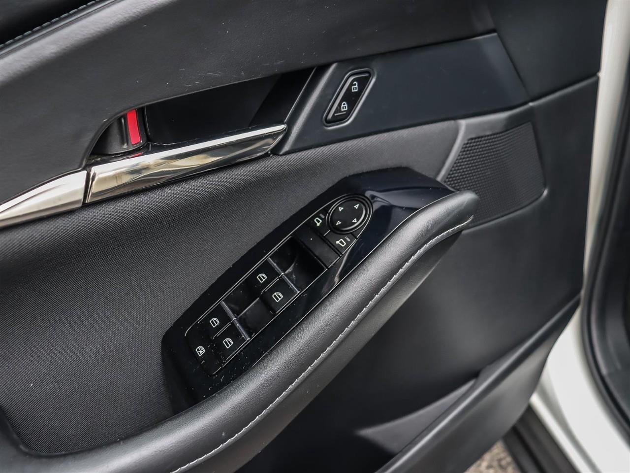 2023 Mazda CX-30 GS Photo
