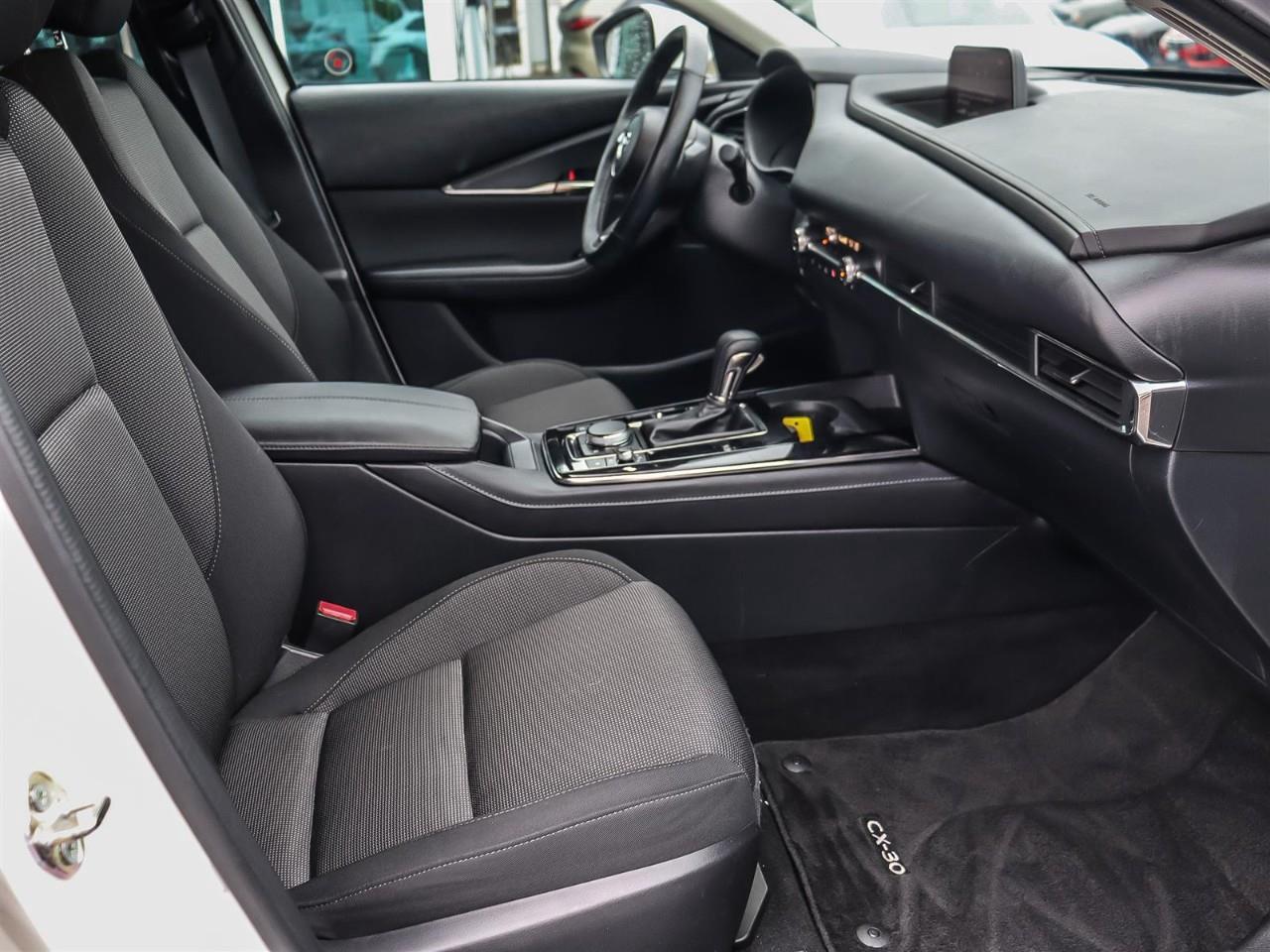 2023 Mazda CX-30 GS Photo
