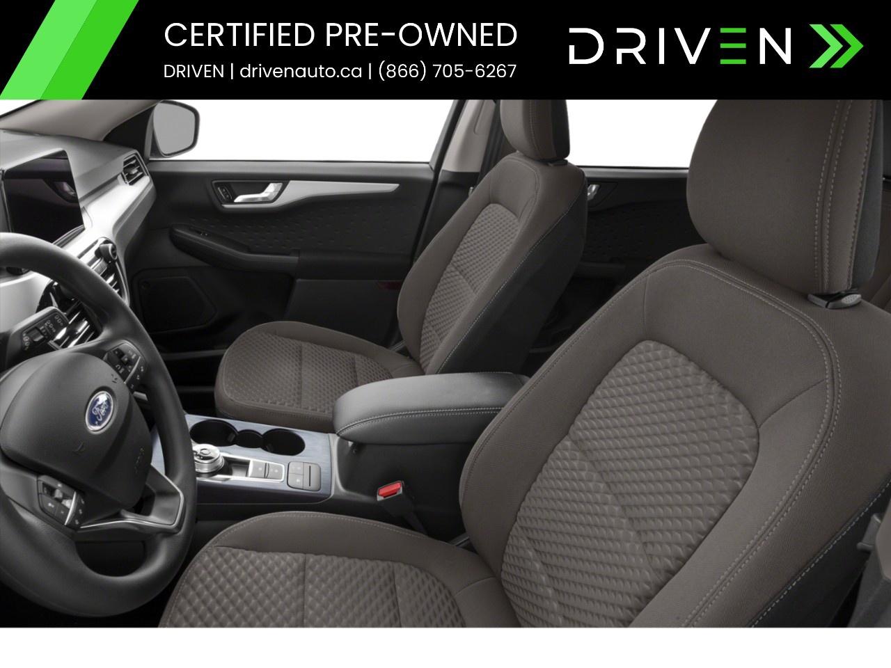 2022 Ford Escape SE AWD Photo