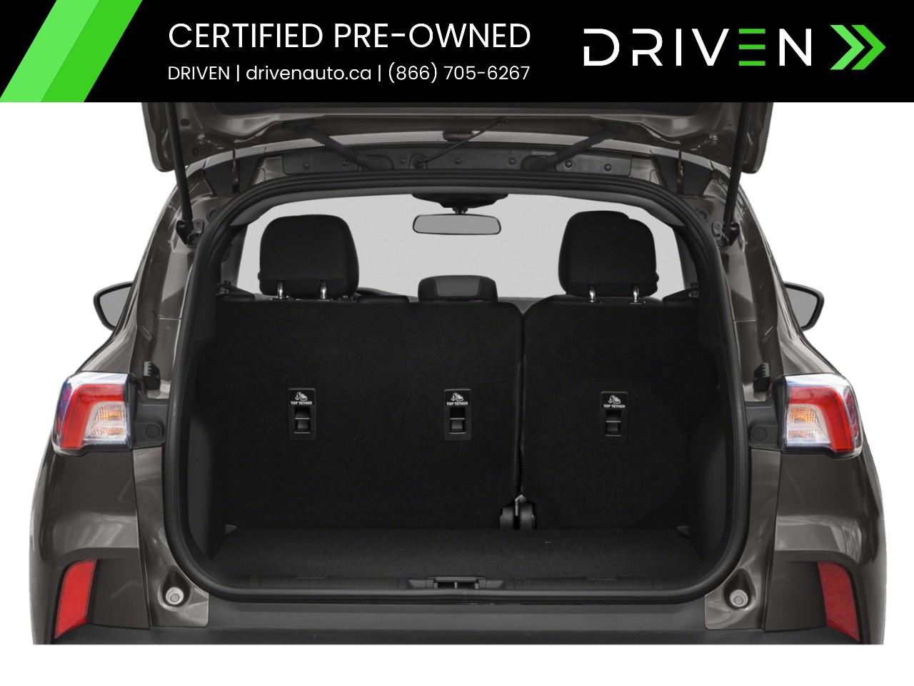 2022 Ford Escape SE AWD Photo