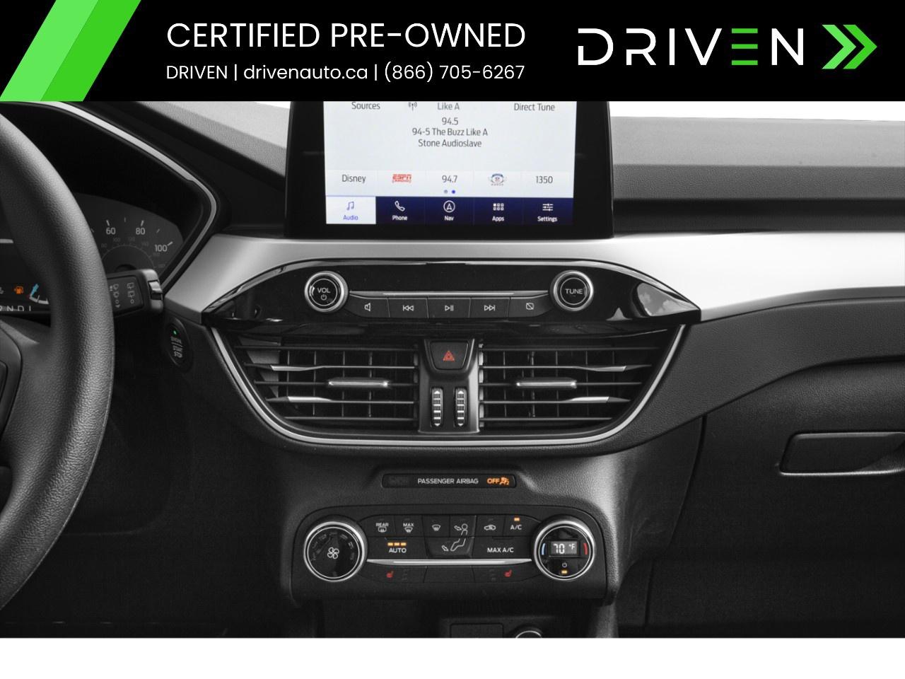 2022 Ford Escape SE AWD Photo