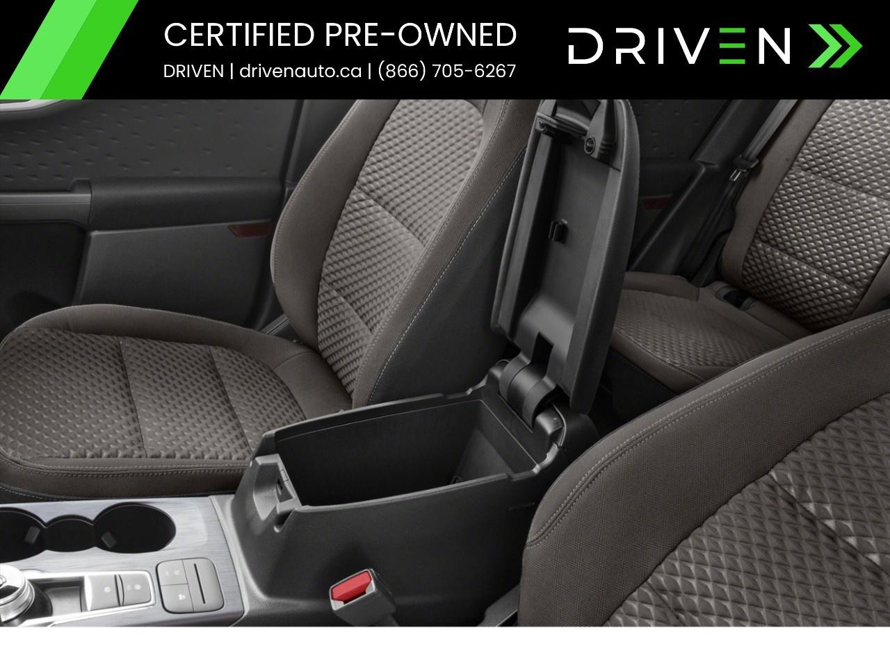 2022 Ford Escape SE AWD Photo