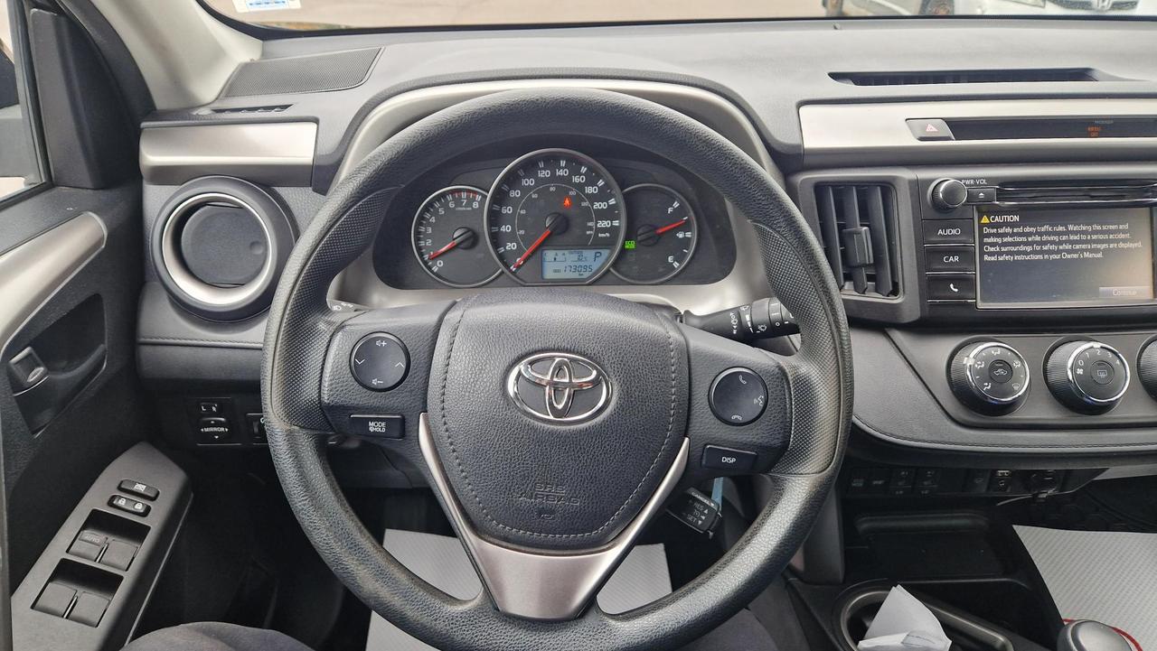 2016 Toyota RAV4 RAV4 LE Photo