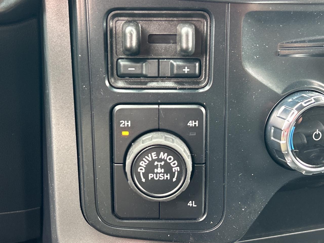 2026 Ford F-150 XLT 4WD SuperCrew 6.5' Box 302A Photo