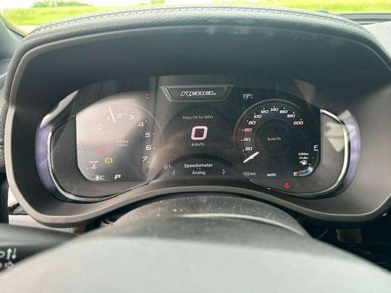 13916610