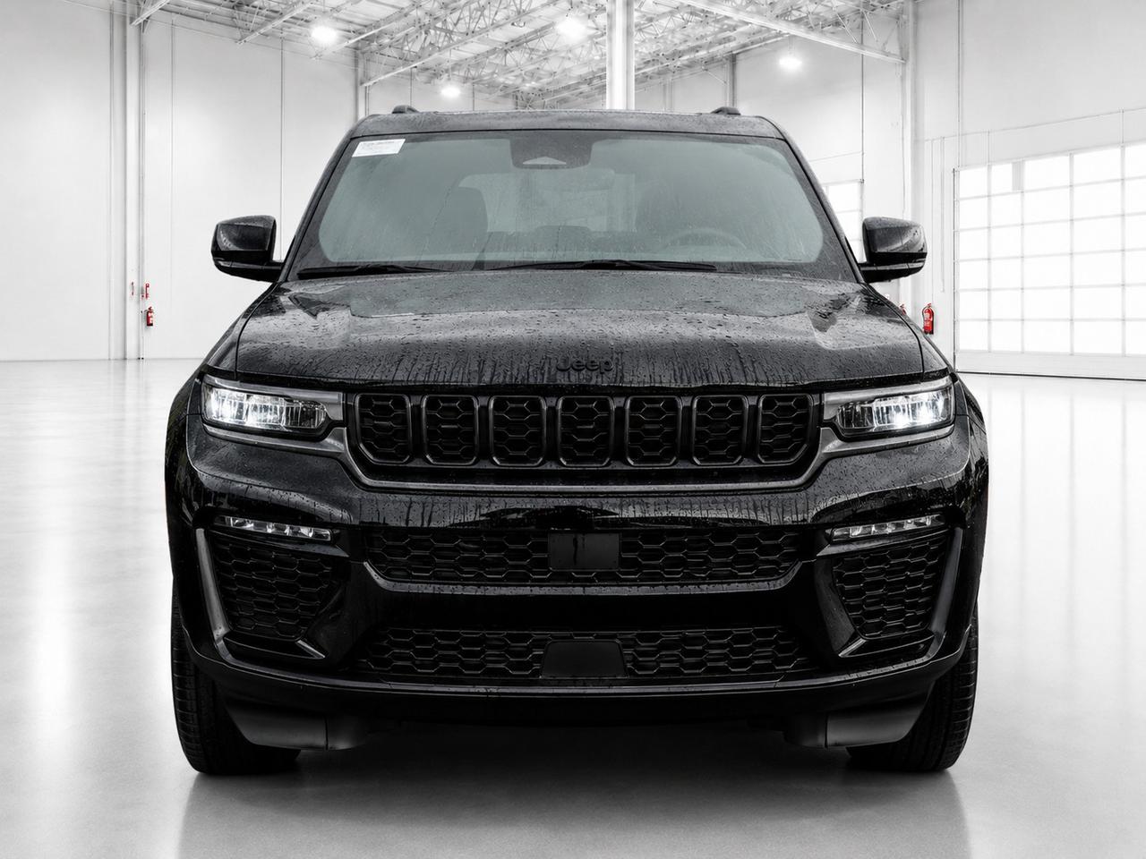 2026 Jeep Grand Cherokee L LIMITED ALTITUDE | Pano Roof | Leather | Nav | 4x4 Photo