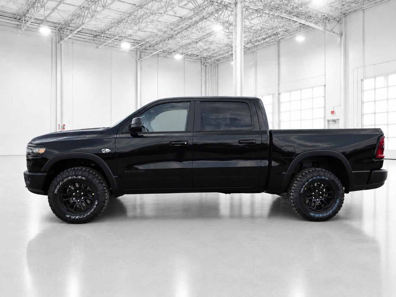 2026 RAM 1500 REBEL | Leather | Pano Roof | HEMI | Sport Hood Photo