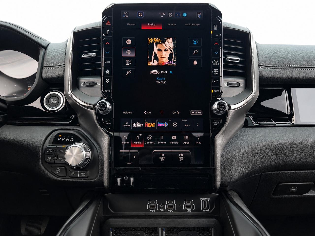 2026 RAM 1500 REBEL | Leather | Pano Roof | HEMI | Sport Hood Photo