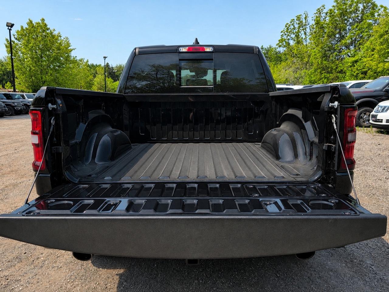 2026 RAM 1500 REBEL CREW | Sport Hood | 12"Screen | HEMI V8 Photo