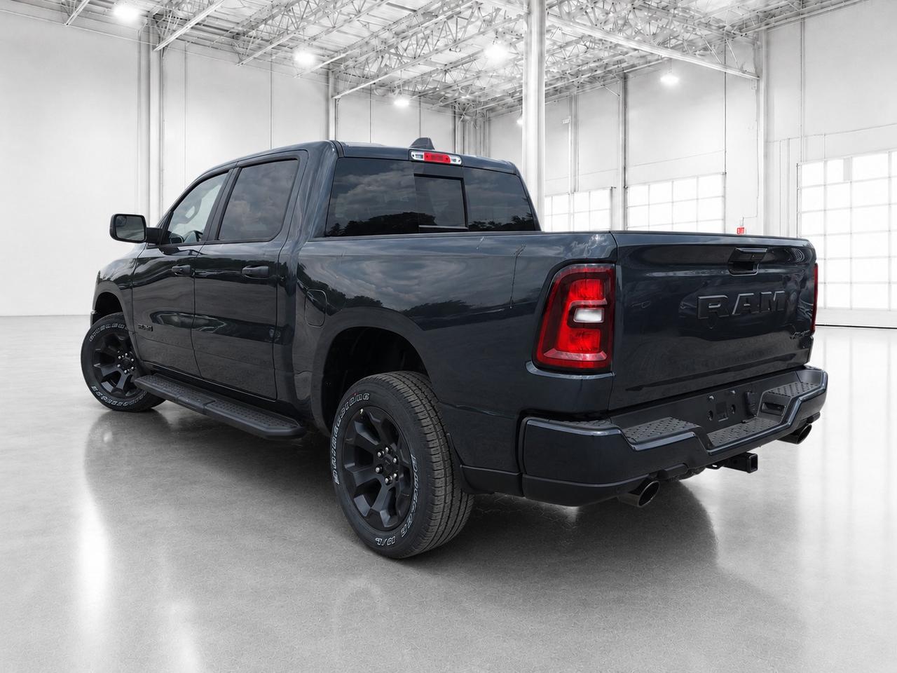 2026 RAM 1500 EXPRESS CREW | 3.0L I-6 | 3.92 | Blackout | TowPkg Photo