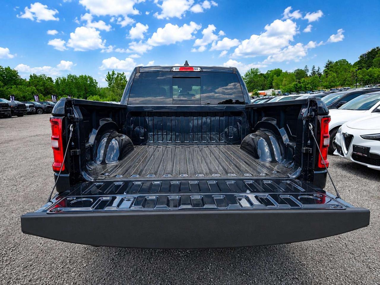 2026 RAM 1500 EXPRESS CREW | 3.0L I-6 | 3.92 | Blackout | TowPkg Photo