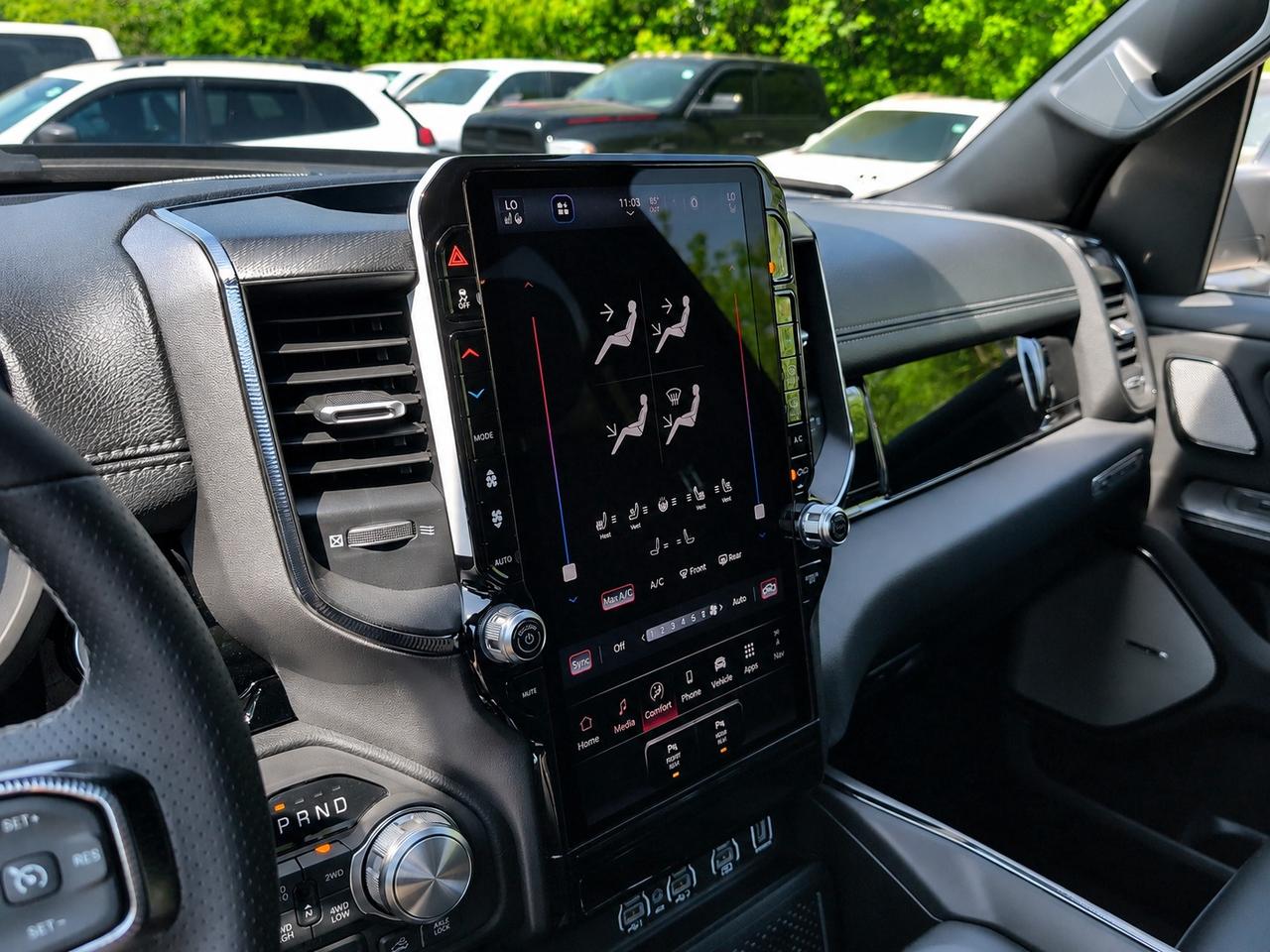 2026 RAM 1500 REBEL | Pano Roof | Hemi | Leather | Sport Hood Photo