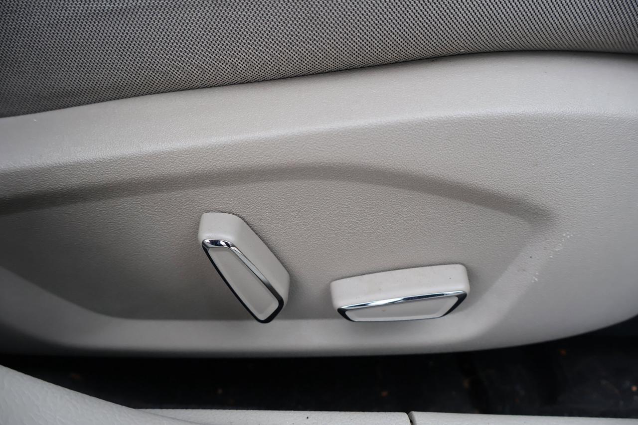 2019 Ford Fusion SE | | Keyless Start | Photo