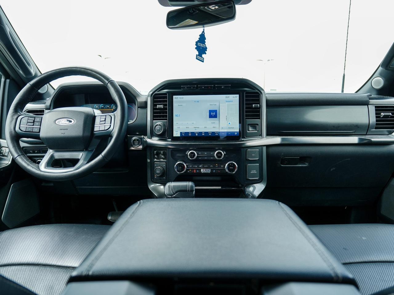 2023 Ford F-150 LARIAT 4WD | LEATHER | PANO ROOF | BLACK PKG Photo