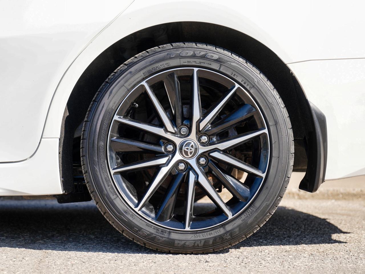 2022 Toyota Camry SE | LEATHER | SUN ROOF |CALL US FOR FULL DETAILS! Photo