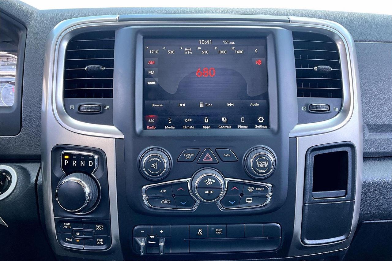 2018 RAM 1500 Big Horn Crew EcoDiesel | 6'4 Bed | 4X4 Photo