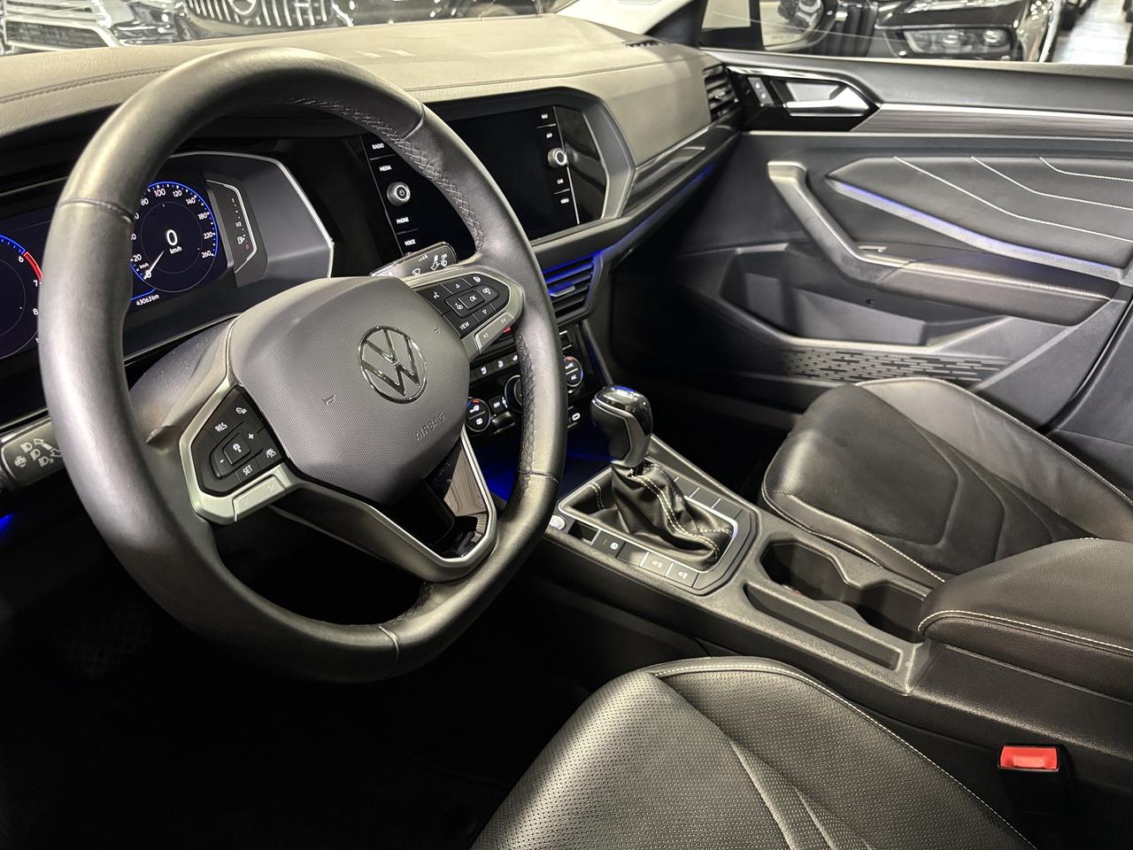2024 Volkswagen Jetta Highline|NAV|ALLOYS|AMBIENT|BEATSAUDIO|LEATHER|+++ Photo