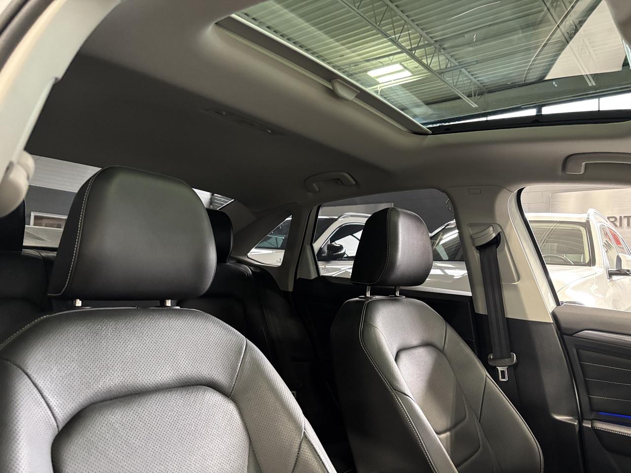 2024 Volkswagen Jetta Highline|NAV|ALLOYS|AMBIENT|BEATSAUDIO|LEATHER|+++ Photo