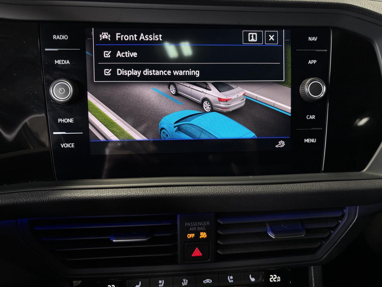 2024 Volkswagen Jetta Highline|NAV|ALLOYS|AMBIENT|BEATSAUDIO|LEATHER|+++ Photo