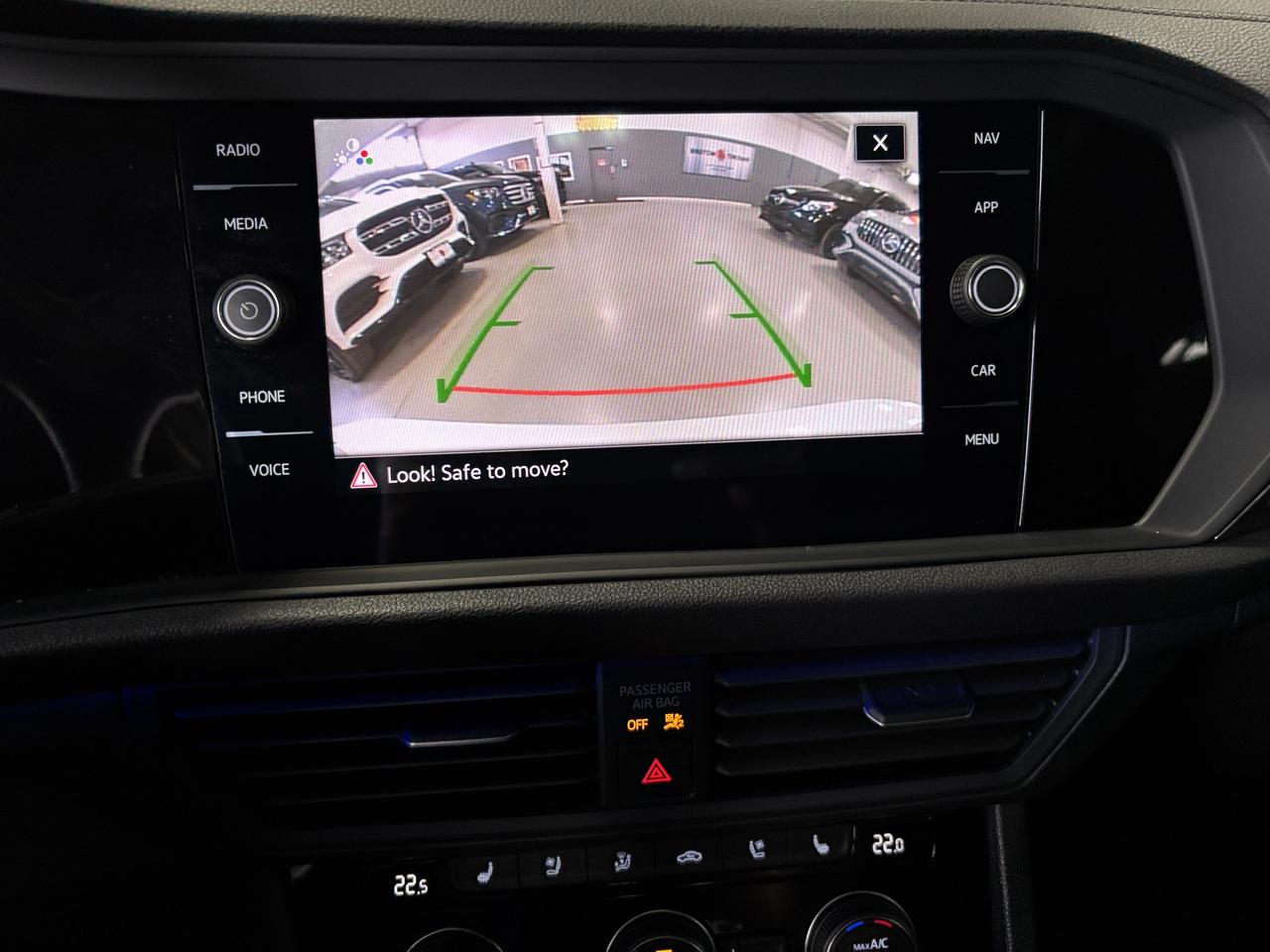 2024 Volkswagen Jetta Highline|NAV|ALLOYS|AMBIENT|BEATSAUDIO|LEATHER|+++ Photo