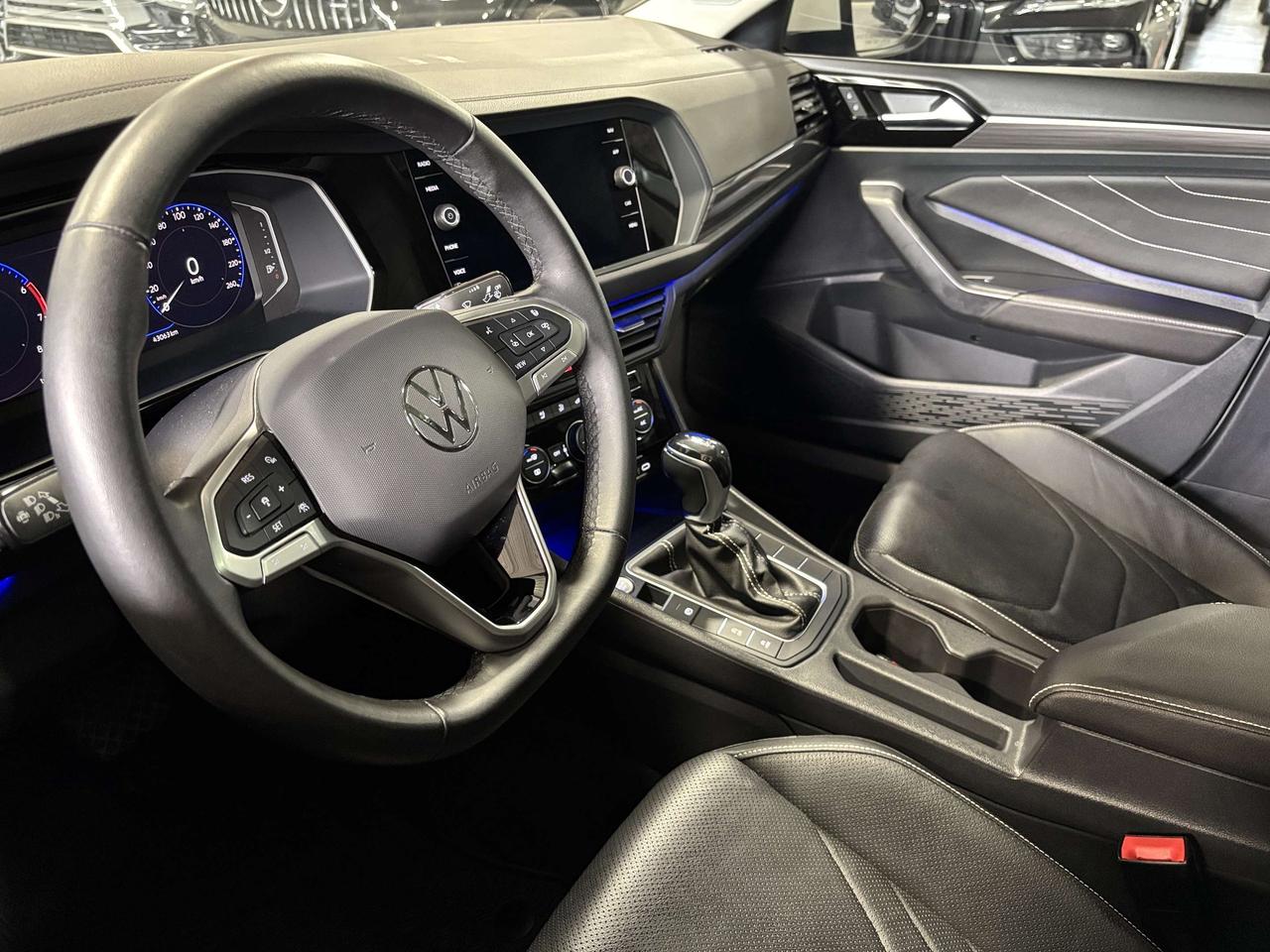2024 Volkswagen Jetta Highline|NAV|ALLOYS|AMBIENT|BEATSAUDIO|LEATHER|+++ Photo