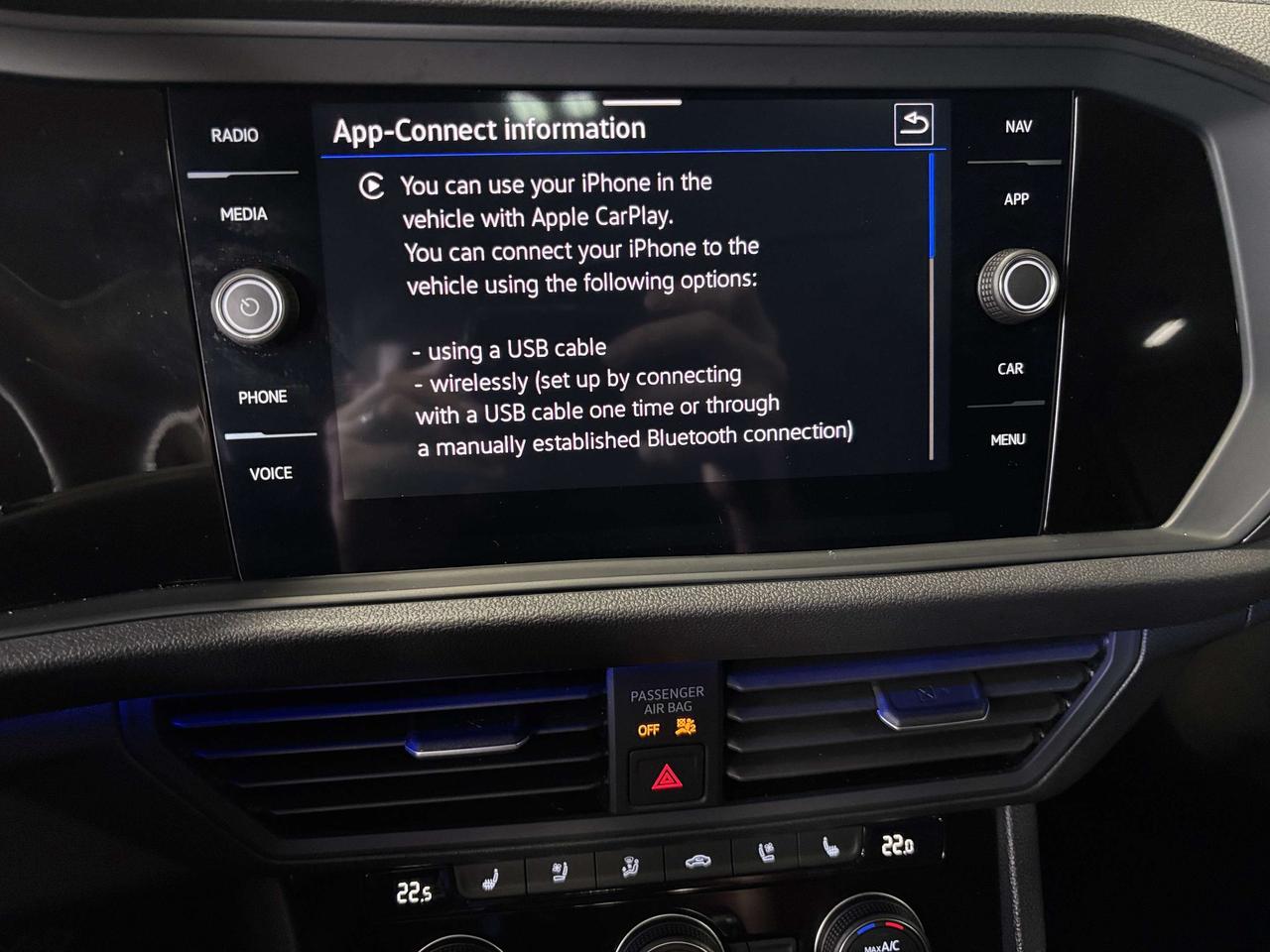 2024 Volkswagen Jetta Highline|NAV|ALLOYS|AMBIENT|BEATSAUDIO|LEATHER|+++ Photo